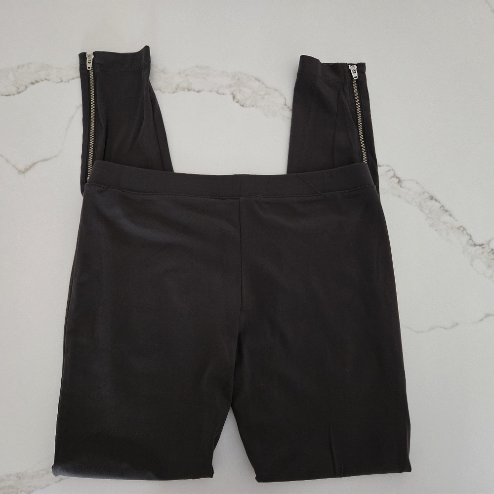 Express Gray Ankle Zip Leggings - Picture 5 of 7